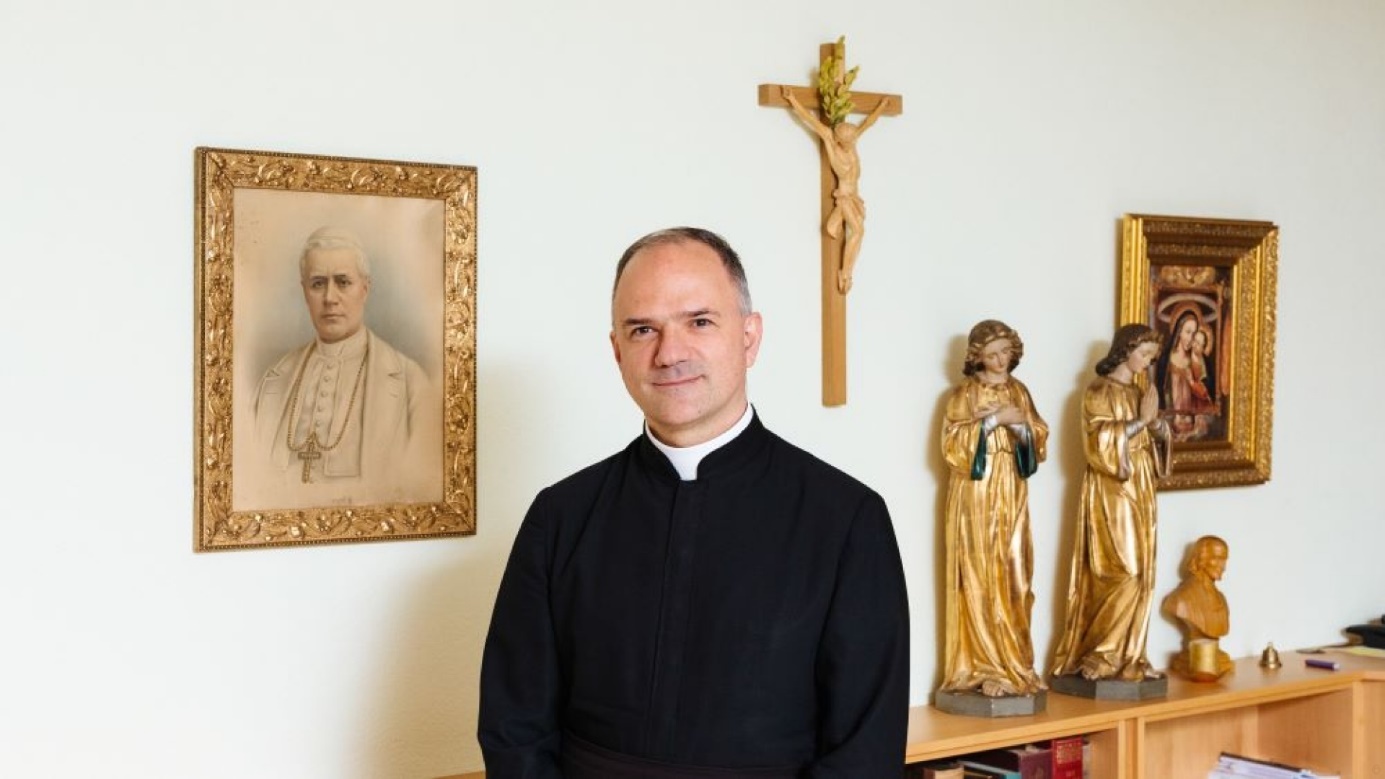 Don Davide Pagliarani